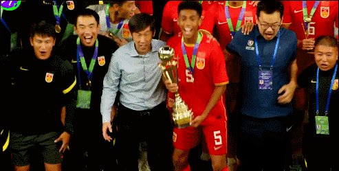 1694180160853029025.gif 1.gif